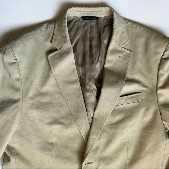 Rare Banana Republic Single Suit - Picture 4 of 9